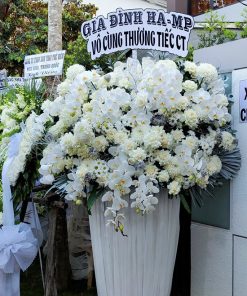 Chậu hoa tang lễ đẳng cấp - HV74