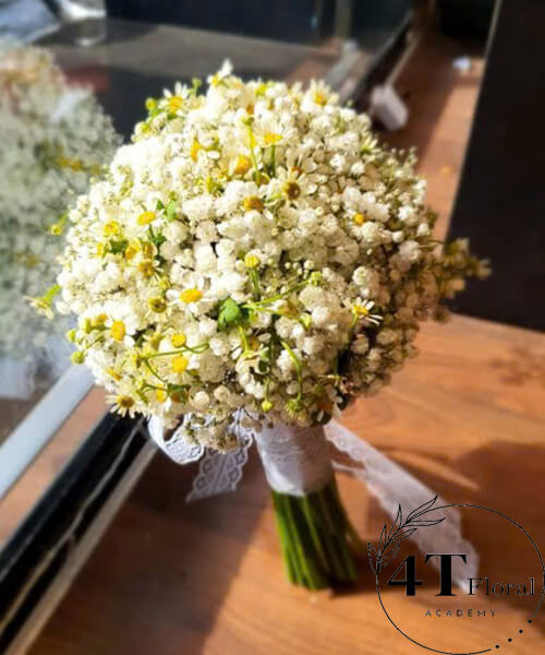 Bó hoa cưới nhẹ nhàng