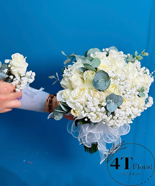 Bó hoa cưới tươi sáng