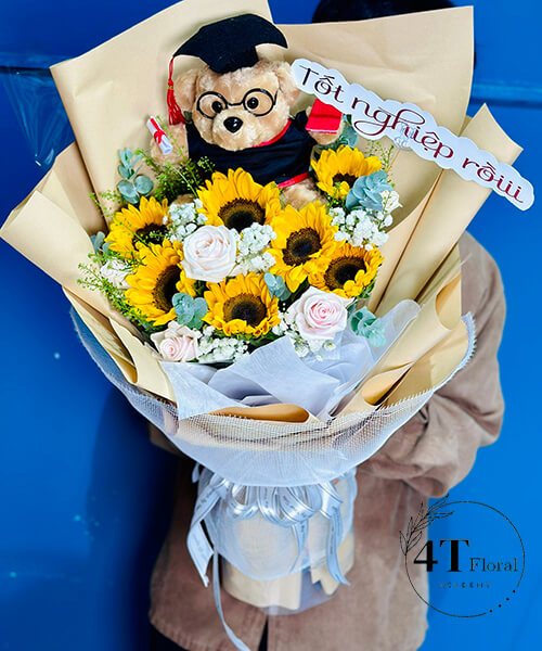 bó hoa hướng dương và gấu bông