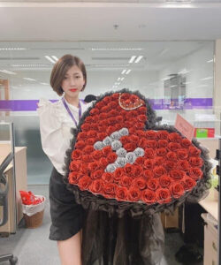 Bó hoa sáp đỏ xinh nhất - HS75