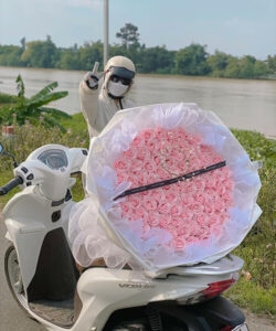 Bó hoa sáp hồng 200 bông - HS69