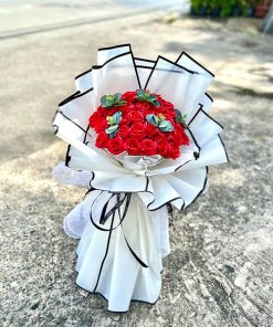 Bó hoa sáp hồng đỏ mix giấy trắng - HS65