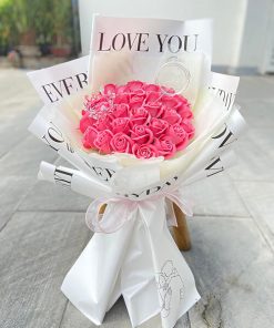 Bó hoa sáp hồng kem - HS64