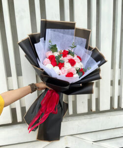 Bó hoa sáp mix ba màu - HS51