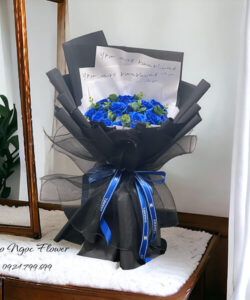 Bó hoa sáp tốt nghiệp - HS81