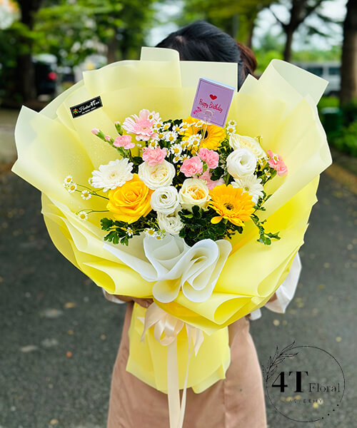 bó hoa tone vàng nhẹ nhàng