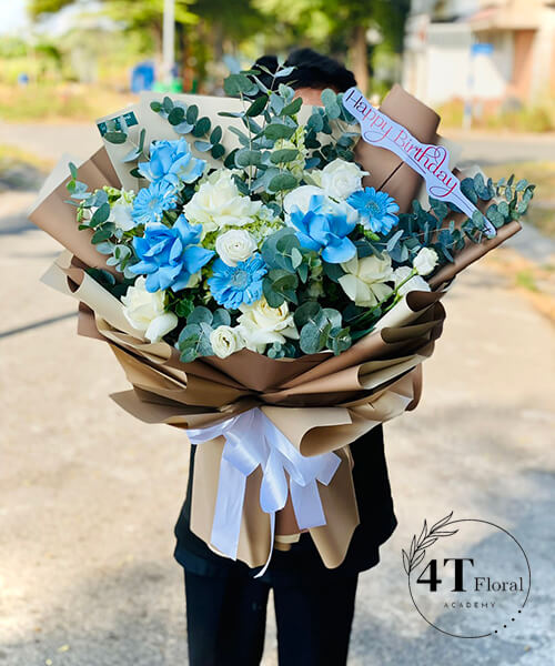 bó hoa tone xanh dương trắng