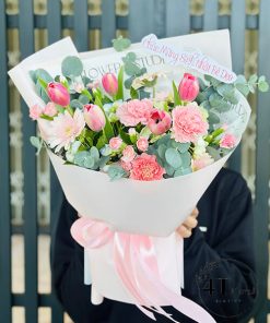 Bó hoa tulip mix cẩm chướng - BH231