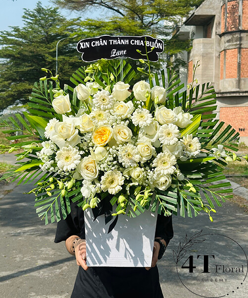 Giỏ hoa chia buồn