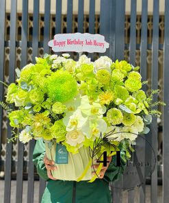 Giỏ hoa hiện đại tone xanh lá - GH281