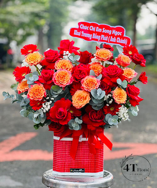 giỏ hoa hồng đỏ mix hồng cam