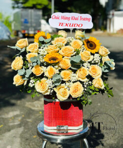 Giỏ hoa hồng hột gà mix hương dương - GH168