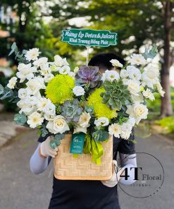 Giỏ hoa hồng mix sen đá tặng khai trương - GH235