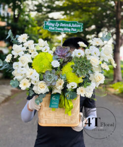 Giỏ hoa hồng mix sen đá tặng khai trương - GH235