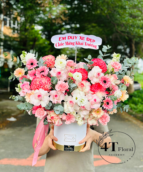 giỏ hoa tặng sếp