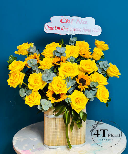 giỏ hoa tone vàng rực rỡ