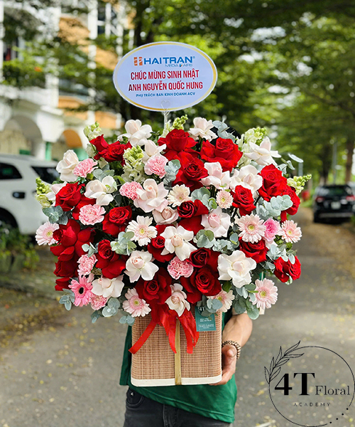 Giỏ hoa tươi cảm súc