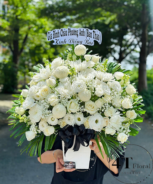 Giỏ hoa đi viếng