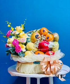 Giỏ trái cây mix hoa tươi - TC46