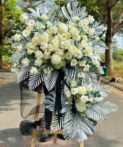 Hoa đám tang kiểu mới đẹp sang trọng tông trắng - HV10