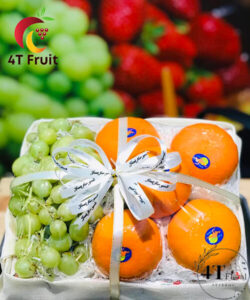 Hộp trái cây cam và nho xanh - TC09