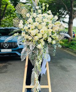 Kệ hoa chia buồn kiểu hiện đại - HV31