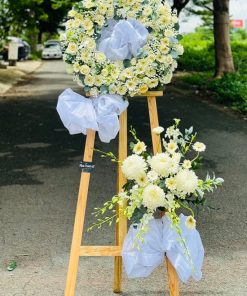 Kệ hoa hai tầng hiện đại hồng trắng đồng tiền trắng cúc mẫu đơn - HV41