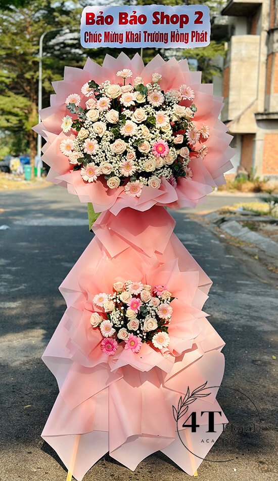 kệ hoa hai tầng tone hồng nhẹ nhàng