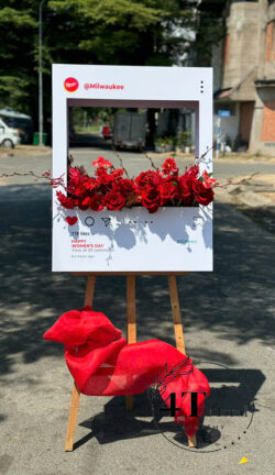 Kệ hoa hộp hiện đại màu đỏ - HK125