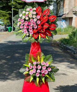 Kệ hoa khai trương đẹp – HK116