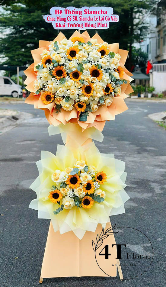 Kệ hoa khai trương hai tầng