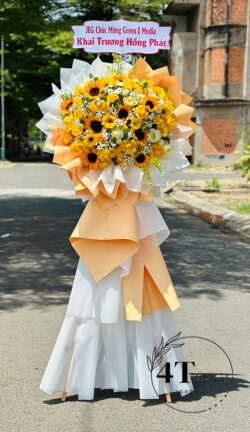 Kệ hoa khai trương hồng vàng mix hướng dương - HK49