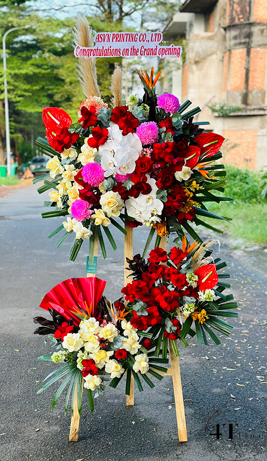 Kệ hoa khai trương màu sắc