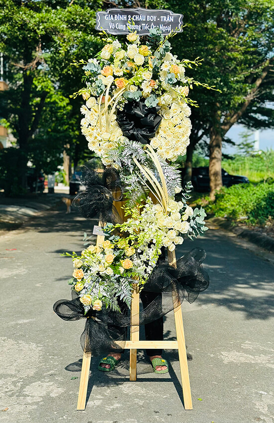 kệ hoa tang ba tầng trang nghiêm