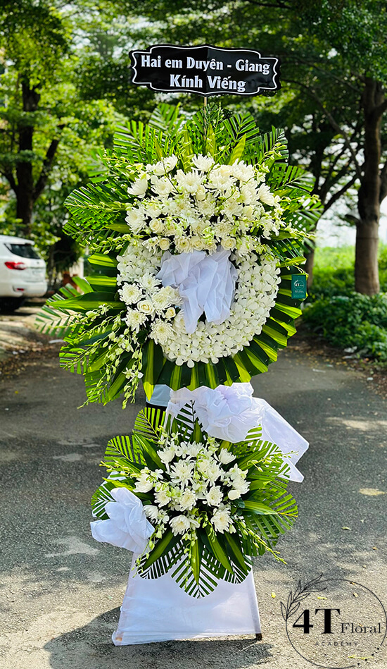 Kệ hoa tang cảm thông