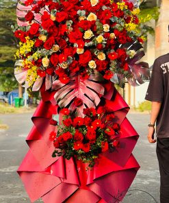 Kệ hoa tone đỏ đẹp hiện đại  - HK101