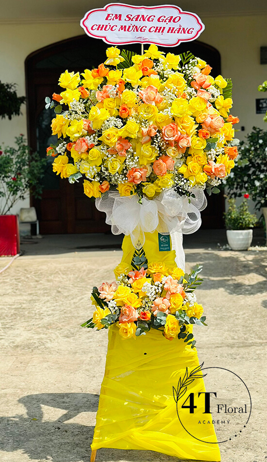 kệ hoa tone vàng cam