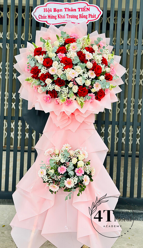 kệ hoa chúc mừng tần gia