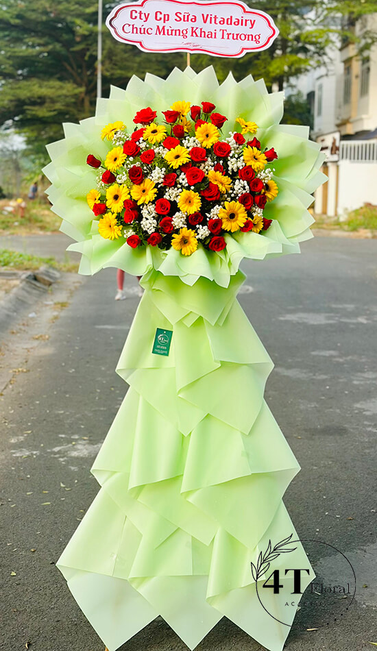 kệ hoa tươi hồng đỏ mix đồng tiền