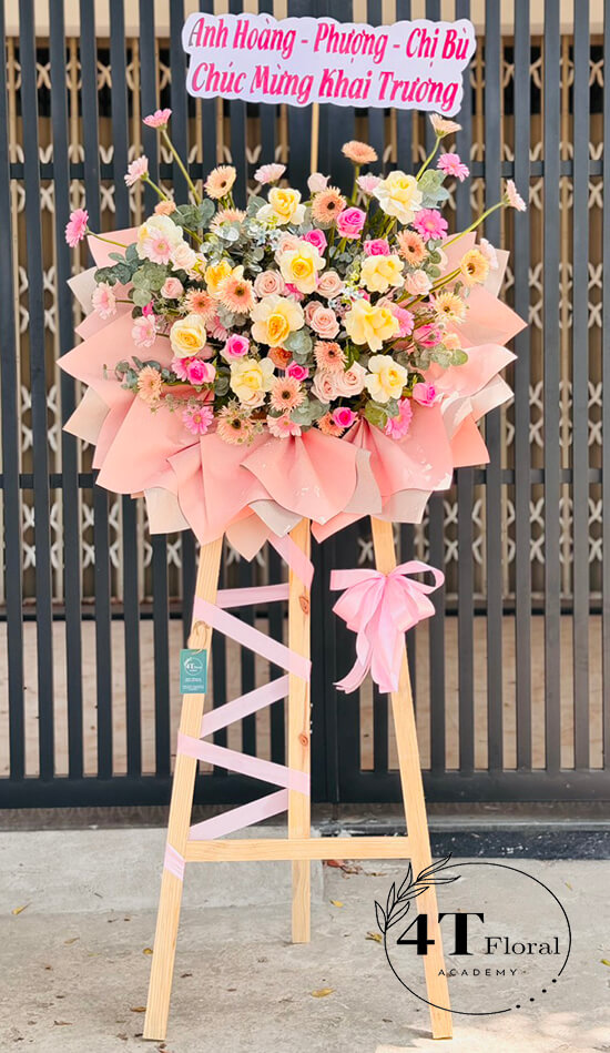 kệ hoa tươi phong cách bay bổng