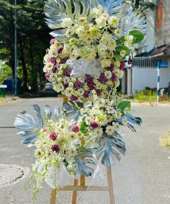 kệ hoa viếng ba tầng đẹp tone trắng tím - HV58