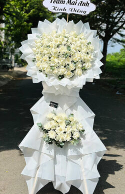 Kệ hoa viếng hồng trắng hai tầng- HV60